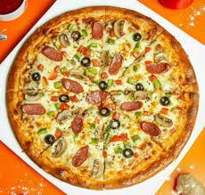 Schezwan chicken pizza Regular